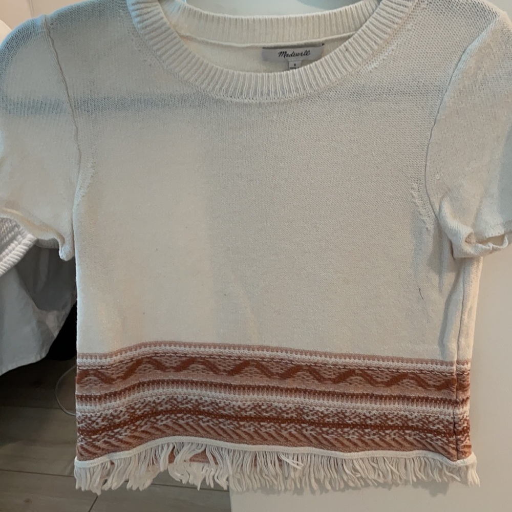 Fun sweater top - Picture 4 of 4